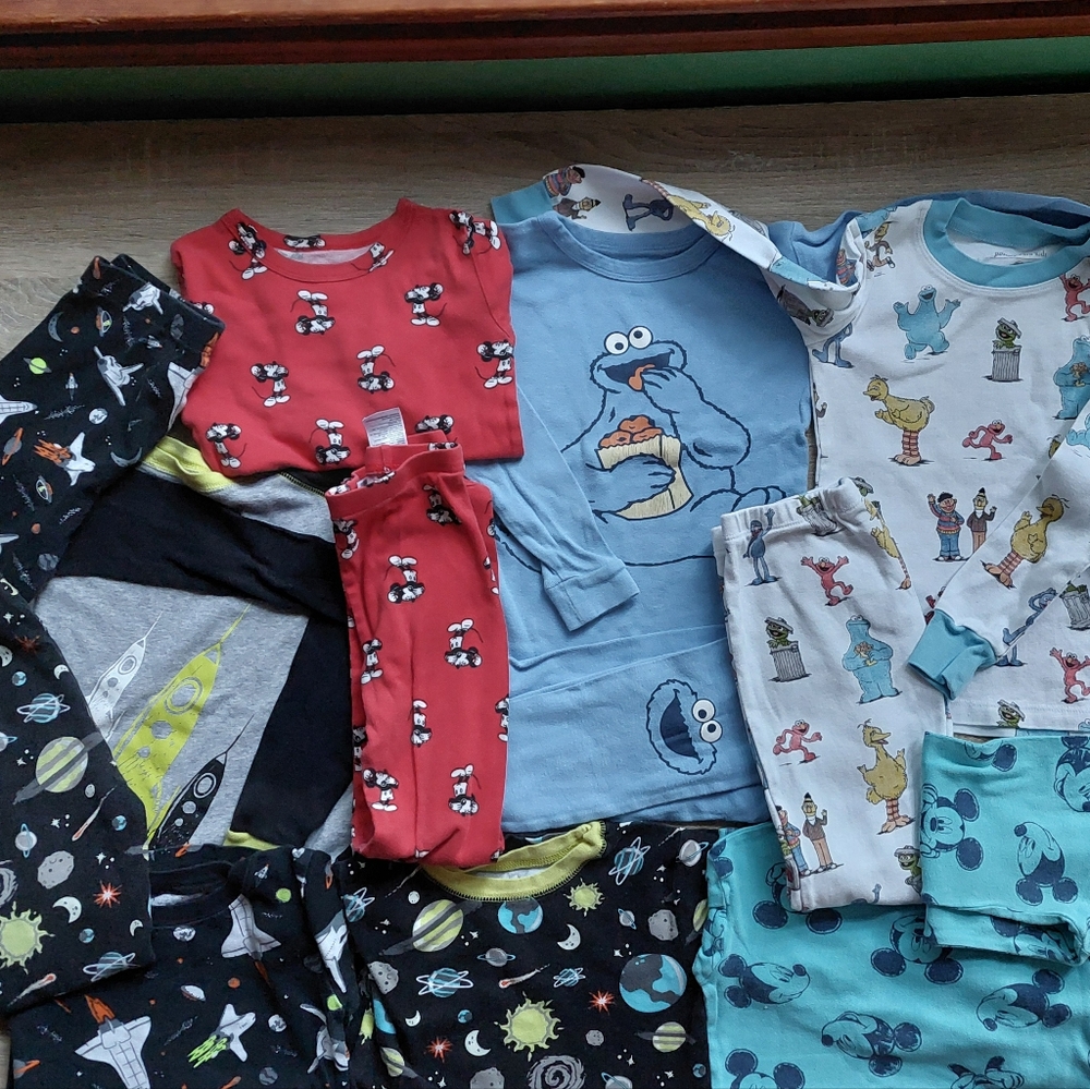 7 sets (15 piece Pajama Bundle) - Picture 14 of 16